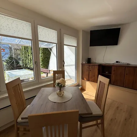 Alpnest With Free Parking Apartmán *