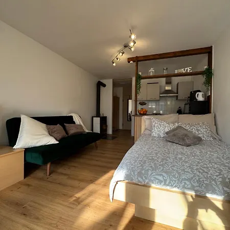 Apartman Alpnest With Free Parking