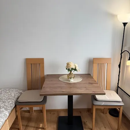 Alpnest With Free Parking Apartment *